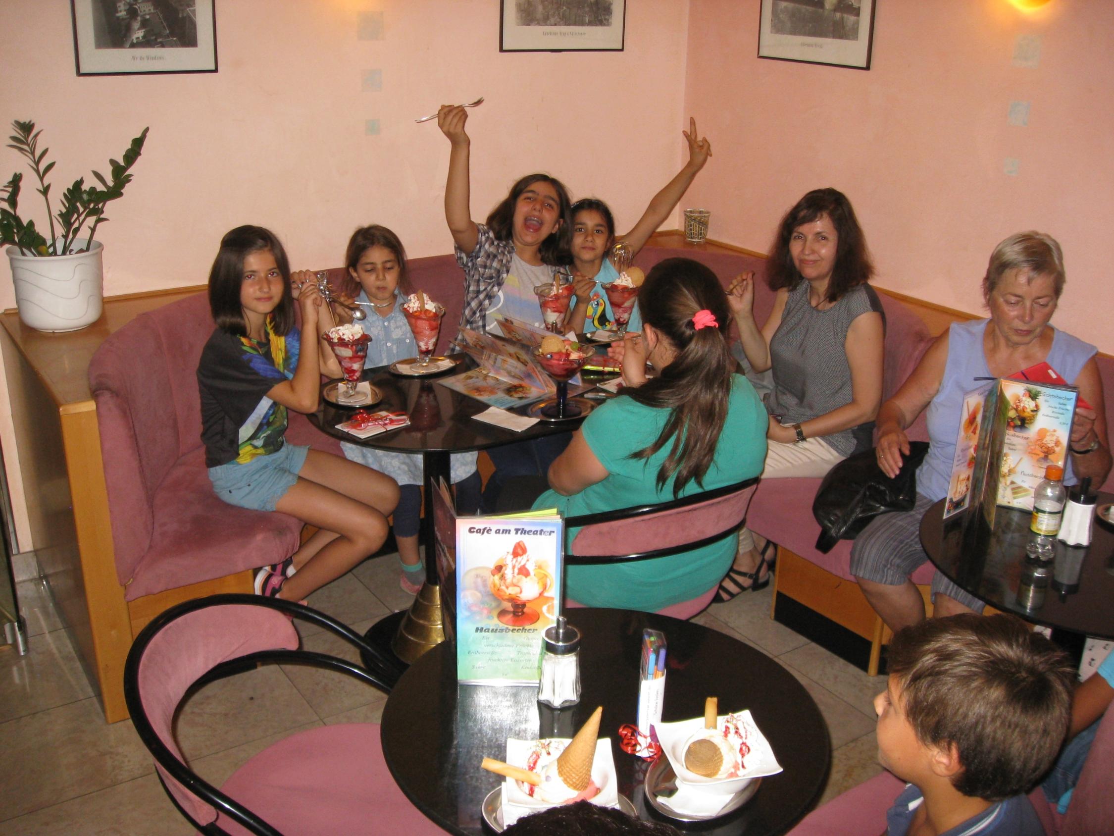 Eisessen zum Ende des Schuljahres 2014/2015